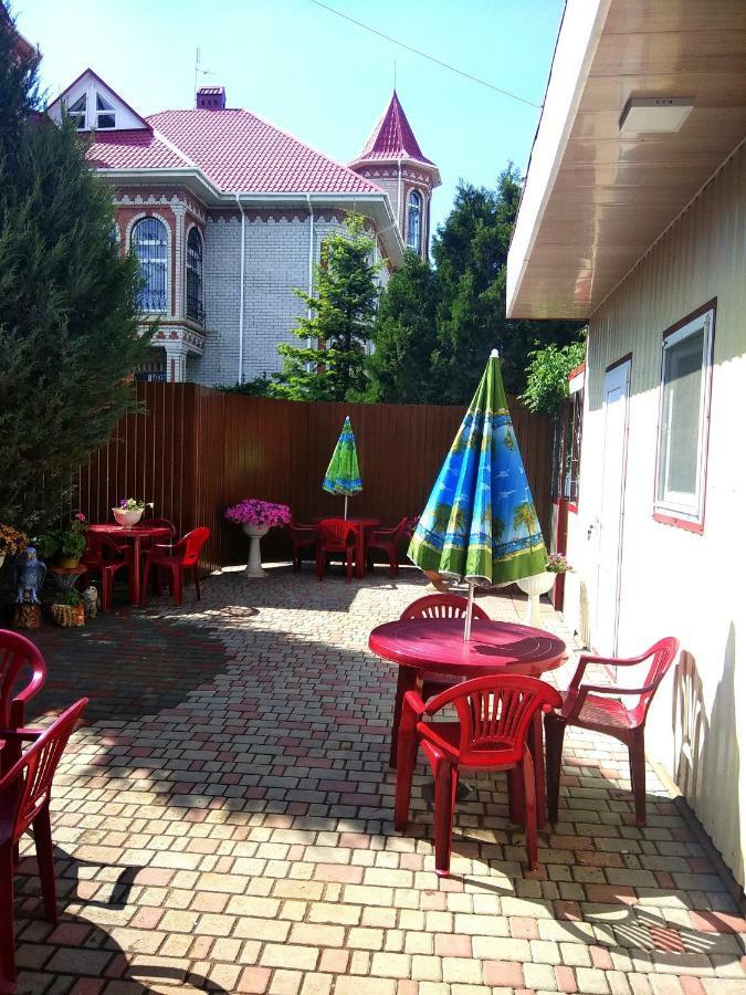 Mini Hotel Уютный Дворик Odessa Zewnętrze zdjęcie