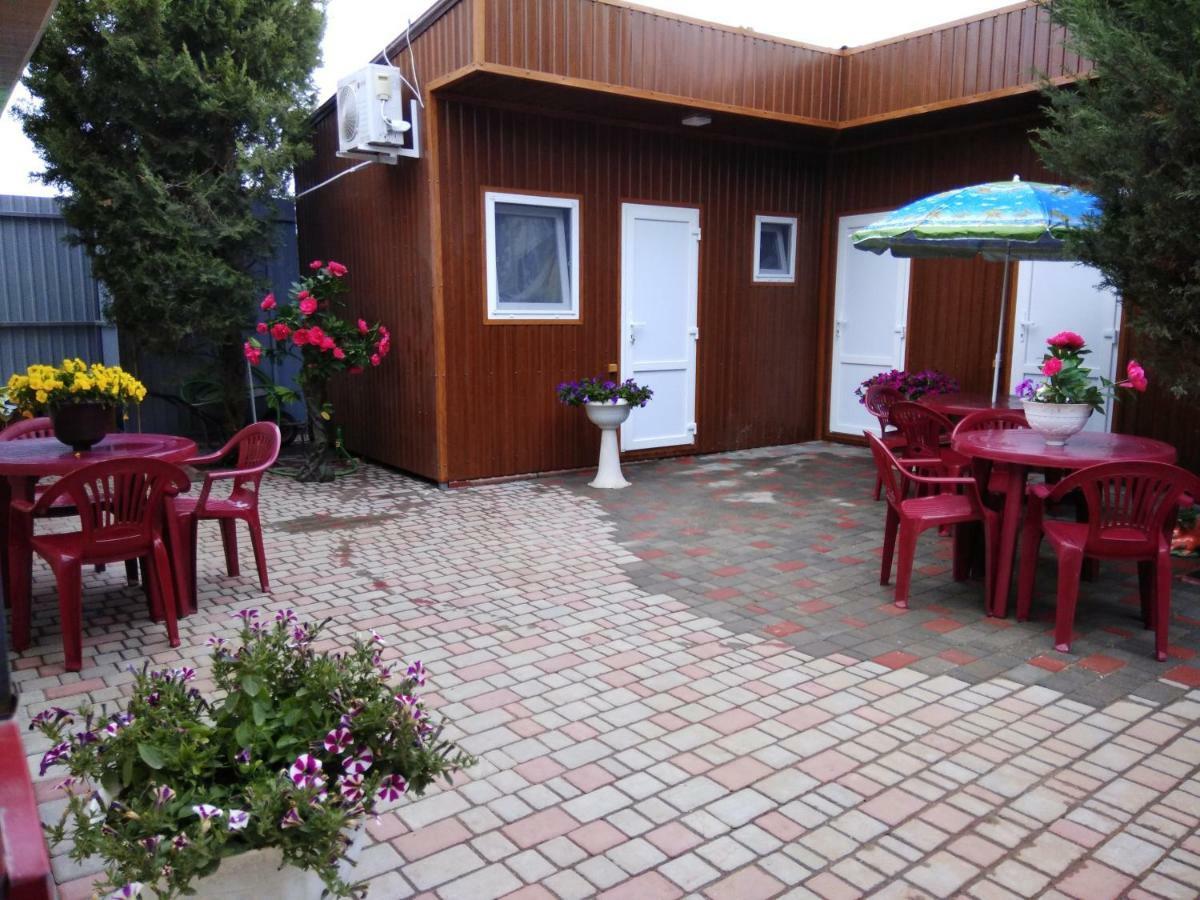 Mini Hotel Уютный Дворик Odessa Zewnętrze zdjęcie
