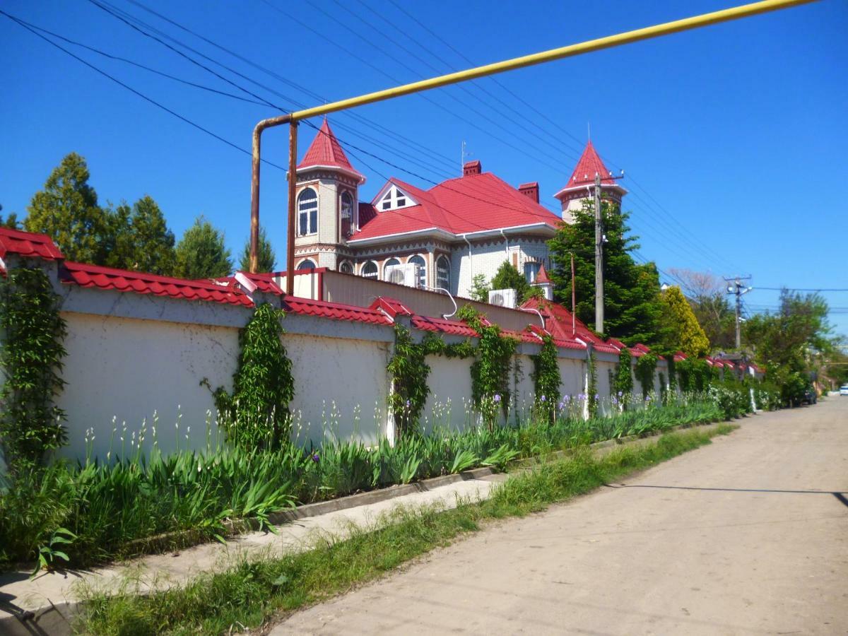 Mini Hotel Уютный Дворик Odessa Zewnętrze zdjęcie